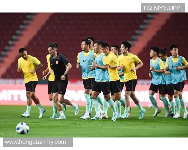 上海排球队以95分领跑杯赛积分榜展现强劲实力和夺冠希望